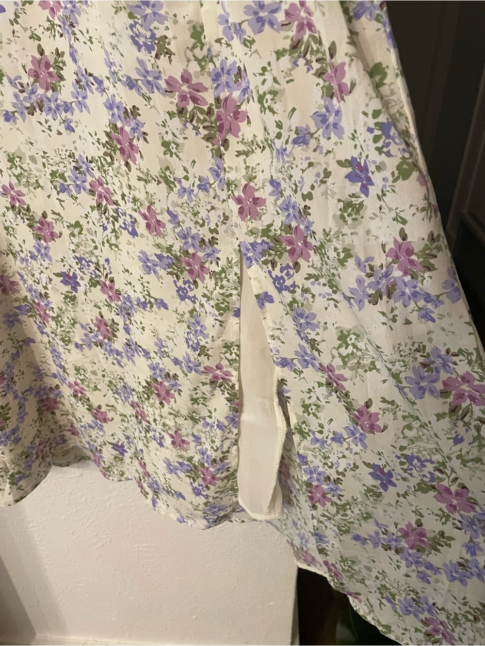 NWOT ASTR the Label Floral Tie-Front Midi Dress White Lavender Large - Picture 7 of 8